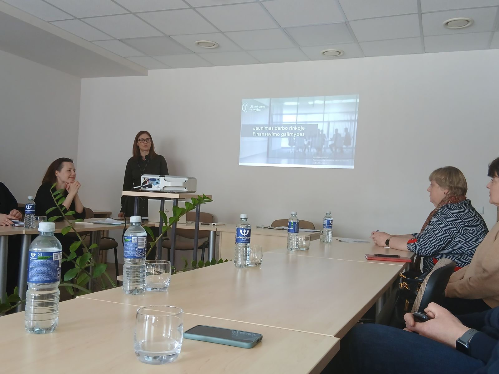 Susitikimas Užimtumo tarnyboje "Investicija į jauno žmogaus įdarbinimą"